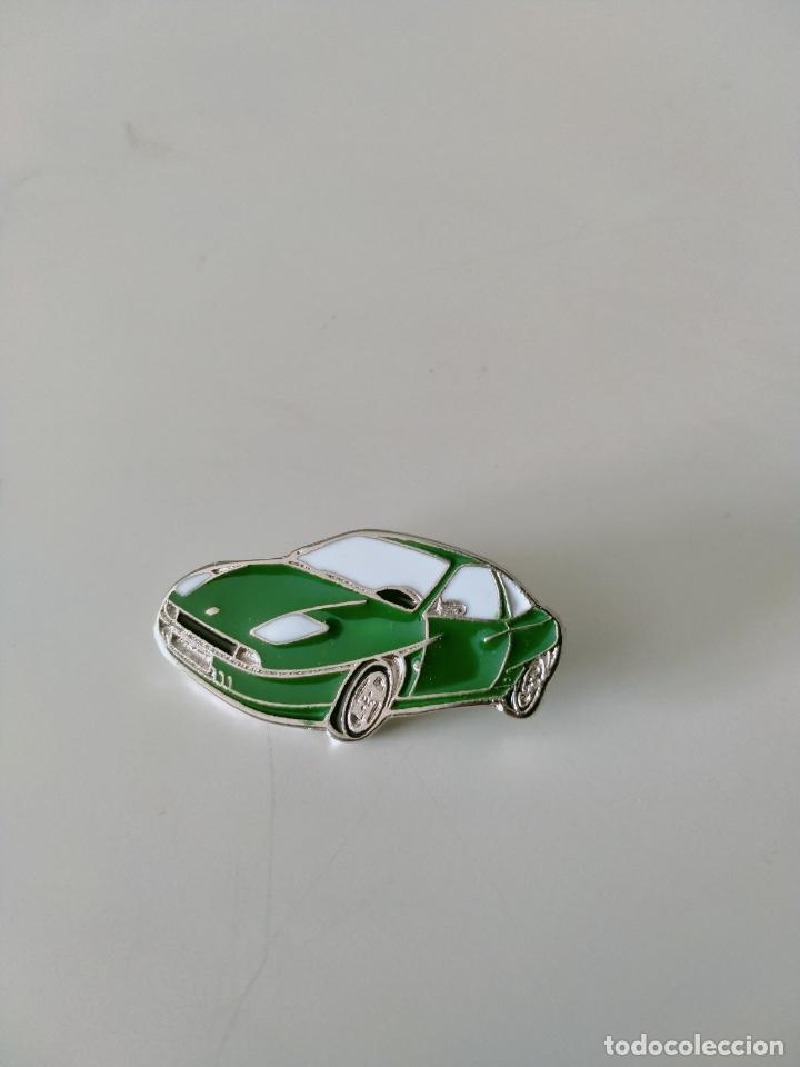 Pins de colecci&oacute;n: pin fiat coupe verde oliva