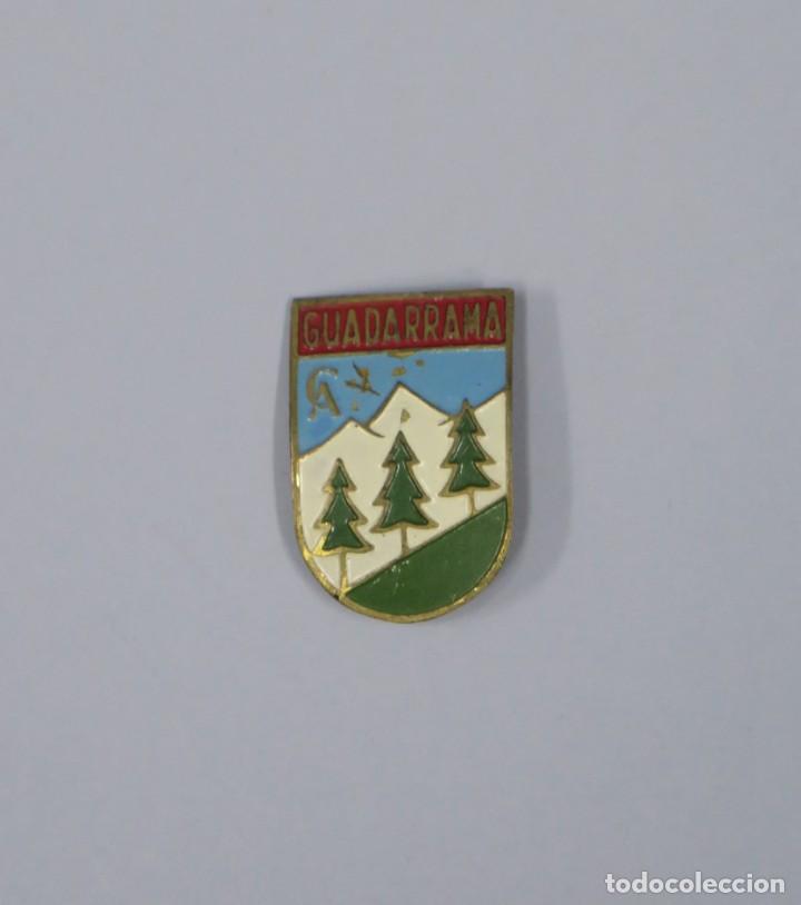 Pin's de collection: PIN. CLUB ALPINISMO. GUADALAJARA