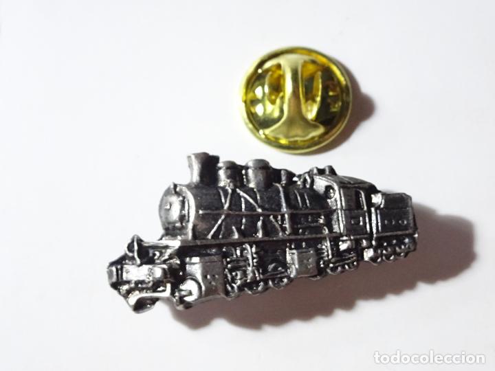 Pins e Spille di collezione: PIN DE TRENES FERROCARRILES. ESPA&Ntilde;A. LOCOMOTORA ANTIGUA TROFEUS ATENAS MALLET