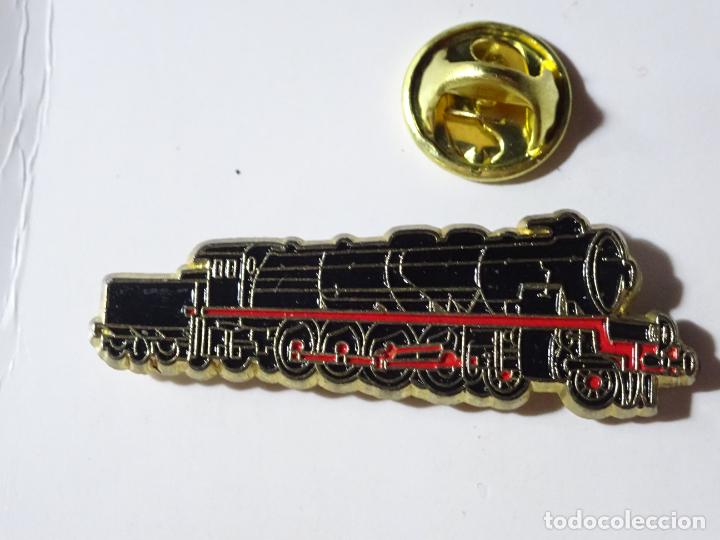 Collection pins: PIN DE TRENES FERROCARRILES. ESPA&Ntilde;A. LOCOMOTORA ANTIGUA