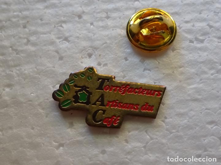 Sammlung von Pins: PIN DE BEBIDAS. CAF&Eacute;. TORREFACTOS ARTESANOS FRANCIA