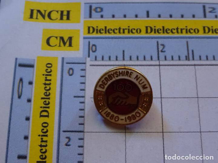 Pin's de collection: INSIGNIA BROCHE. DERBYSHIRE NUM 100 1880 1980