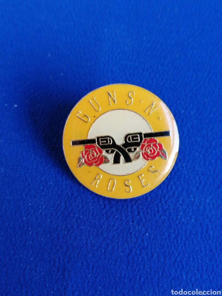 Sammlung von Pins: GUN'S AND ROSES PIN