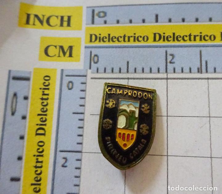 Pins de cole&ccedil;&atilde;o: ANTIGUA INSIGNIA BROCHE DE TURISMO. CAMPRODON PIRINEO CATAL&Aacute;N