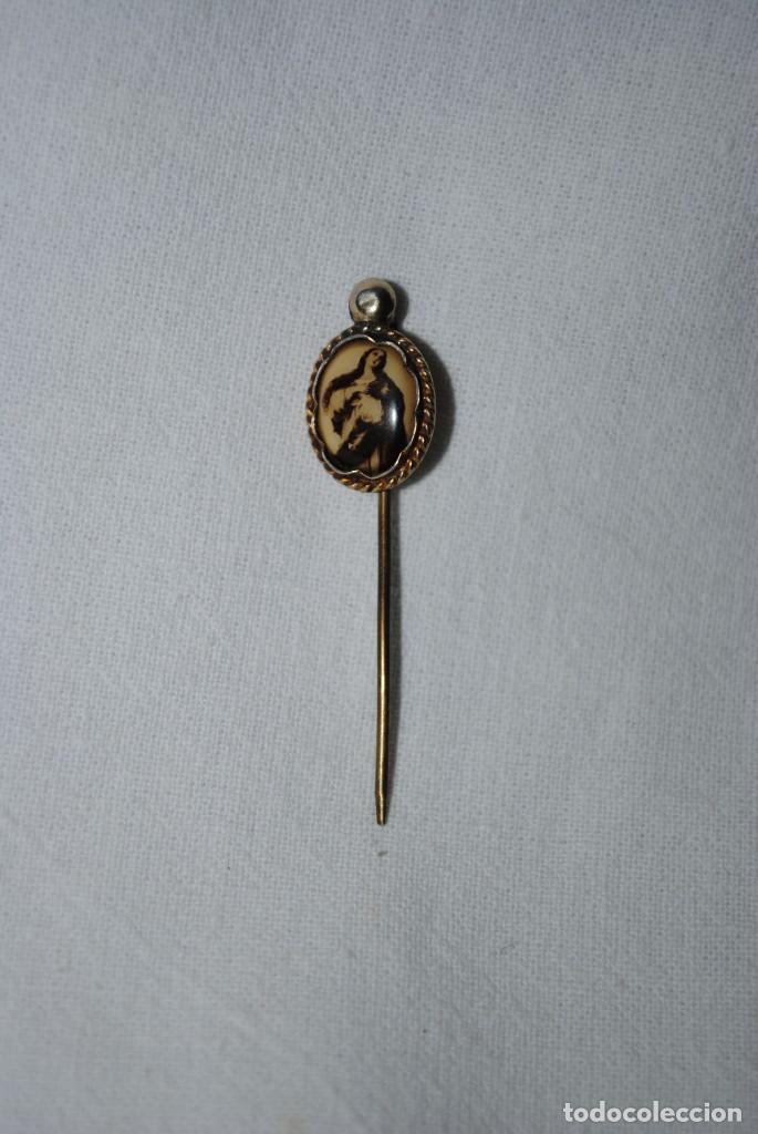 Pins de colecci&oacute;n: ALFILER DE LA VIRGEN INMACULADA .