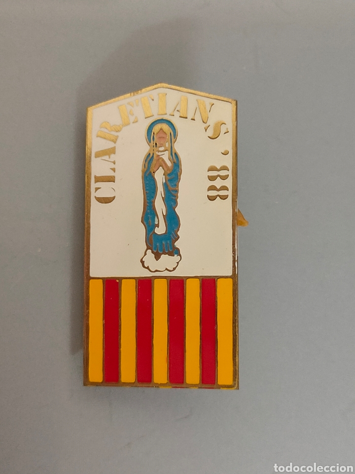 Pins de colecci&oacute;n: ANTIGUO PIN GRANDE IMPERDIBLE CLARETIANS 1988