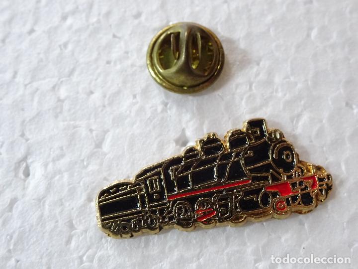 Pins de colecci&oacute;n: PIN DE TRENES FERROCARRILES. ESPA&Ntilde;A. ANTIGUA LOCOMOTORA