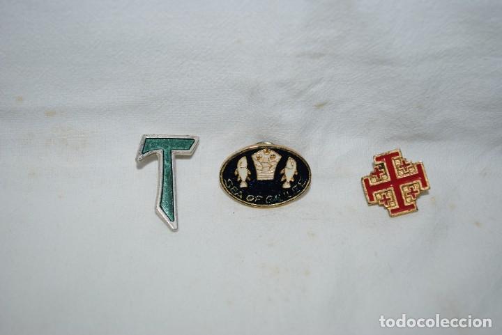 Pins e Spille di collezione: LOTE DE PINS EBREO DISTINTOS .