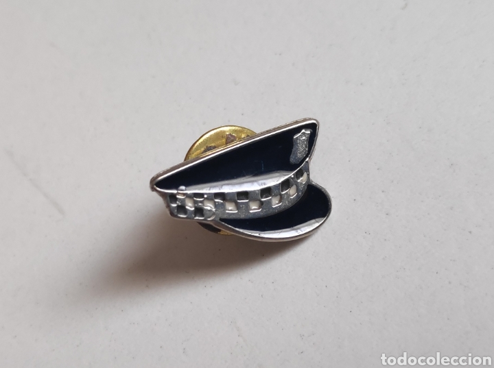Pins de colecci&oacute;n: Pin gorra Policia - Foto 1