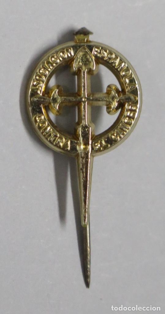 Pin's de collection: ALFILER. ASOCIACI&Oacute;N ESPA&Ntilde;OLA CONTRA EL CANCER