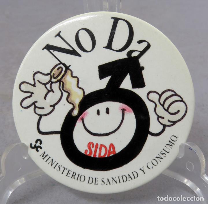 Pins de colecci&oacute;n: Chapa pin SIDA campa&ntilde;a publicidad Ministerio Sanidad Consumo Publichap