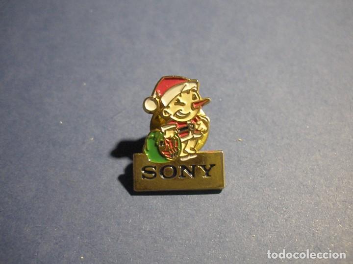 Pins de colecci&oacute;n: PIN - SONY - PINOCHO.