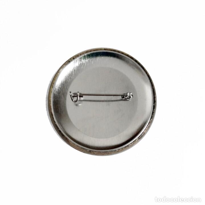 Pins de colecci&oacute;n: PETRA - CHAPA 59mm - Foto 2
