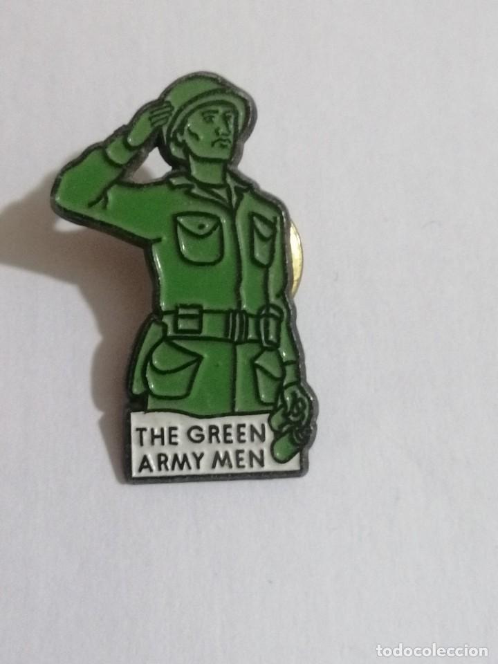 Pins de colecci&oacute;n: Pin Toy Story oficial de soldadito
