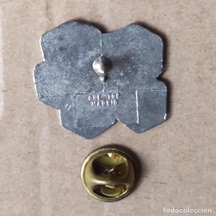 Pins de colecci&oacute;n: ## Pins refresco Schweppes ## - Foto 2