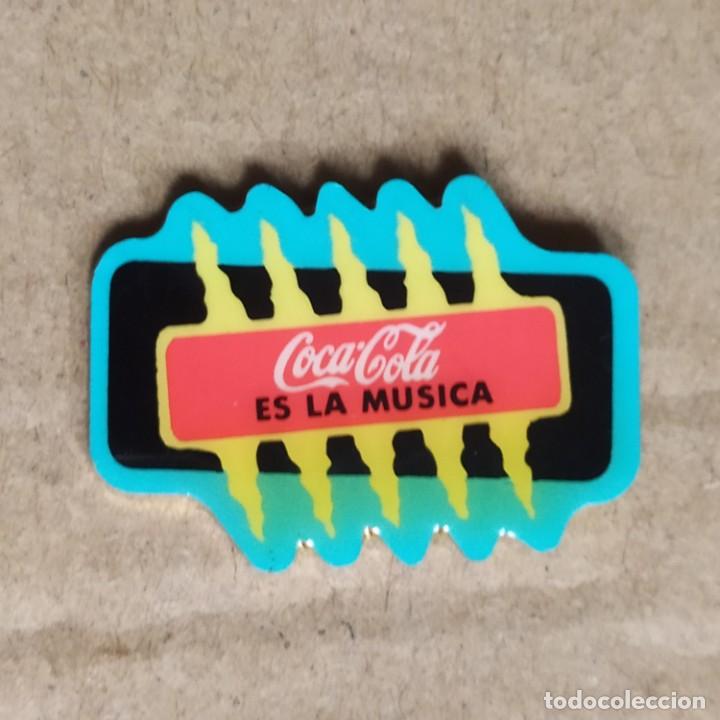 Pins de colecci&oacute;n: ## Pins Coca-Cola es la musica 2 ##