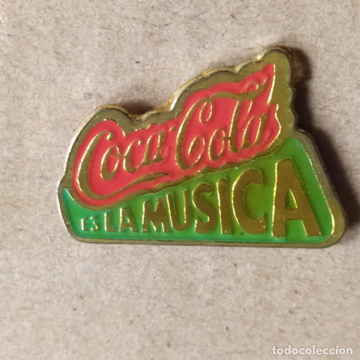Pins de colecci&oacute;n: ## Pins Coca-Cola es la musica 14 ##