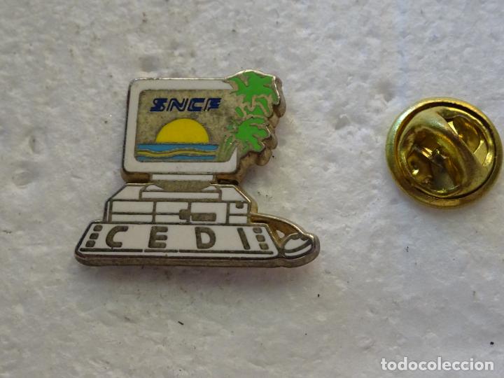 Pins de colecci&oacute;n: PIN DE TRENES FERROCARRILES. FRANCIA. SCNF. CEDI ORDENADOR PC