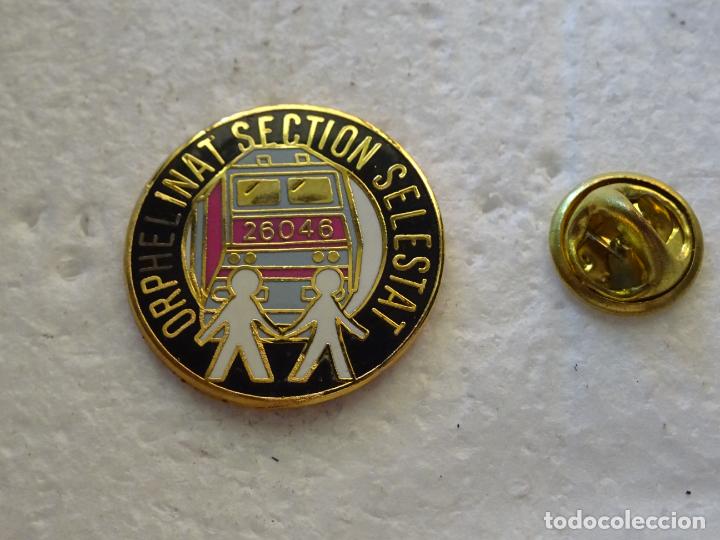 Pins de colecci&oacute;n: PIN DE TRENES FERROCARRILES. FRANCIA. SCNF. ORFANATO FERROVIARIOS SELESTAT