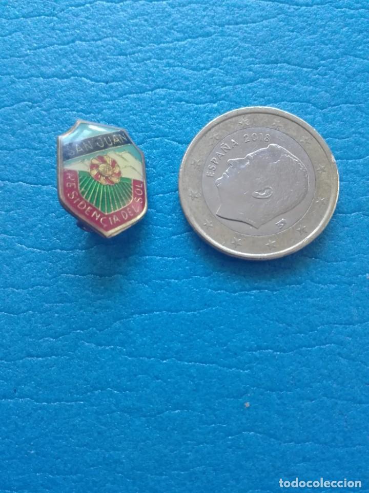 Pins de colecci&oacute;n: ANTIGUA INSIGNIA AGUJA - SAN JUAN RESIDENCIA DEL SOL - ESMALTADA