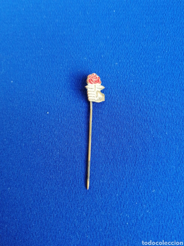 Pins de cole&ccedil;&atilde;o: PARTIDO SOCIALISTA a&ntilde;o 1977 PIN DE ALFILER