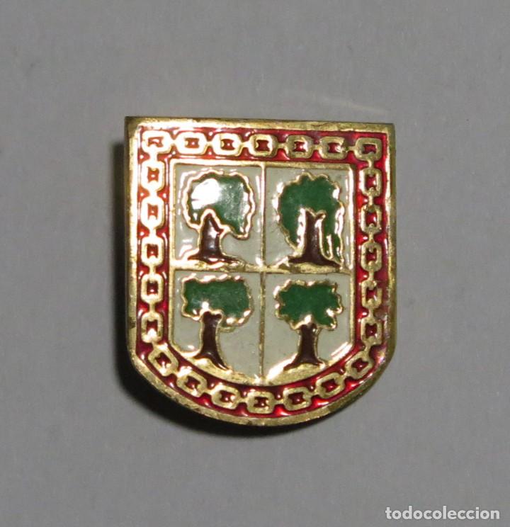 Pins de colecci&oacute;n: PIN. ARBOL DE GERNIKA - Foto 1