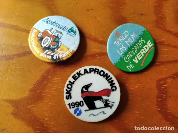 Pin's de collection: CHAPAS - LOTE DE 3 ANTIGUOS- AGROBANESTO, PARTIDO VERDE, SKOLEKAPRONING (REMO)