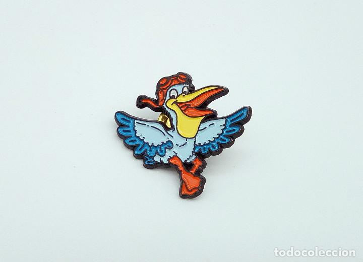 Pins de colecci&oacute;n: Pin de Pel&iacute;cano