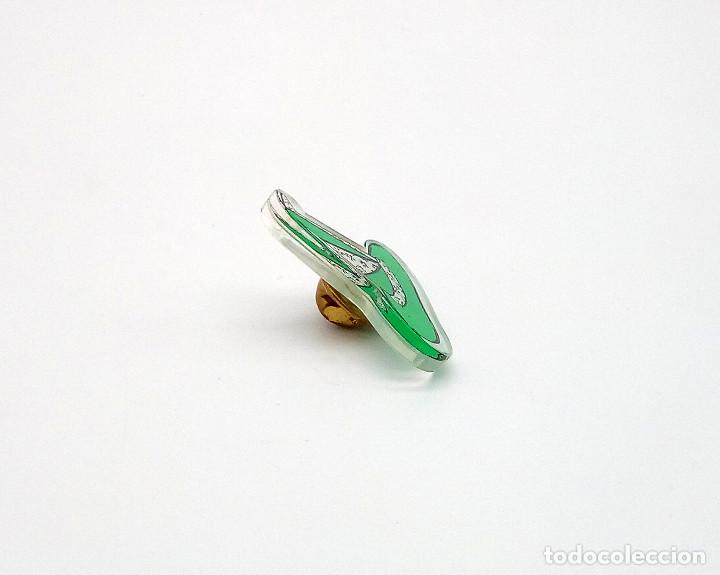 Pins de colecci&oacute;n: Pin Sombrero de Bruja - Foto 2