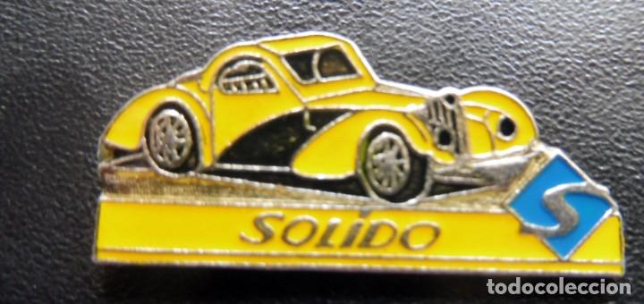 Sammlung von Pins: PINS - PIN - COCHES - SOLIDO