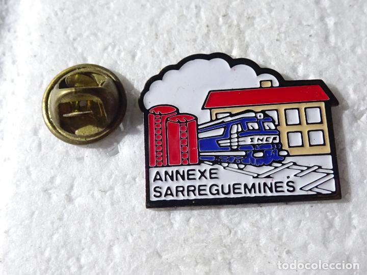 Collection pins: PIN DE TRENES FERROCARRILES. FRANCIA. SNCF SARREGUEMINES