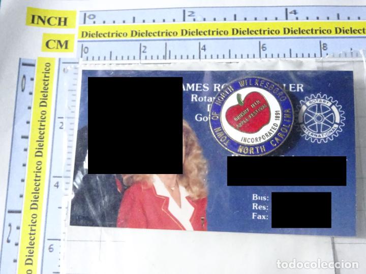 Pins e Spille di collezione: BROCHE DEL CLUB DE ROTARIOS ROTARY INTERNACIONAL. CAROLINA DEL NORTE, USA. WILKESBORO MANZANA FIESTA