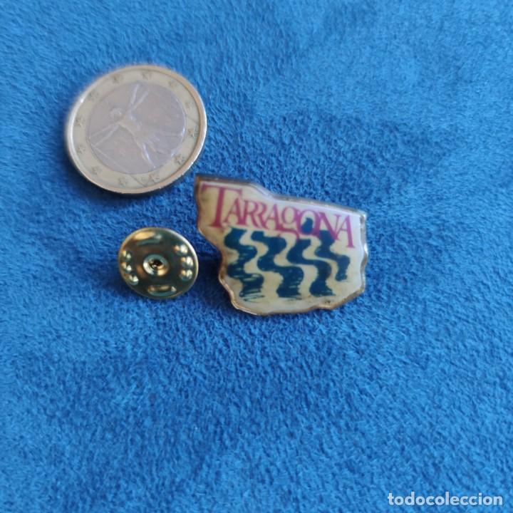 Pins de colecci&oacute;n: Pin Nuevo De Tarragona, De Los A&ntilde;os 90