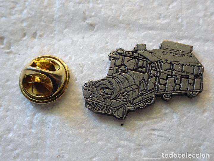 Pins e Spille di collezione: PIN DE TRENES FERROCARRILES. FRANCIA. TRENECITO TUR&Iacute;STICO