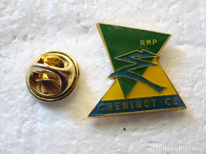 Pins e Spille di collezione: PIN DE TRENES FERROCARRILES. FRANCIA. CHEMINOT CE RMP