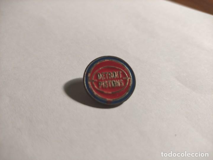 Pins de colecci&oacute;n: Pin Detroit Pistons NBA