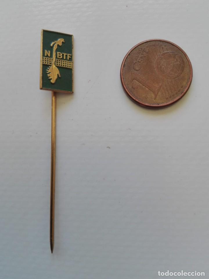Pins de colecci&oacute;n: INSIGNIA - PIN AGUJA LARGA - NBTF - A IDENTIFICAR