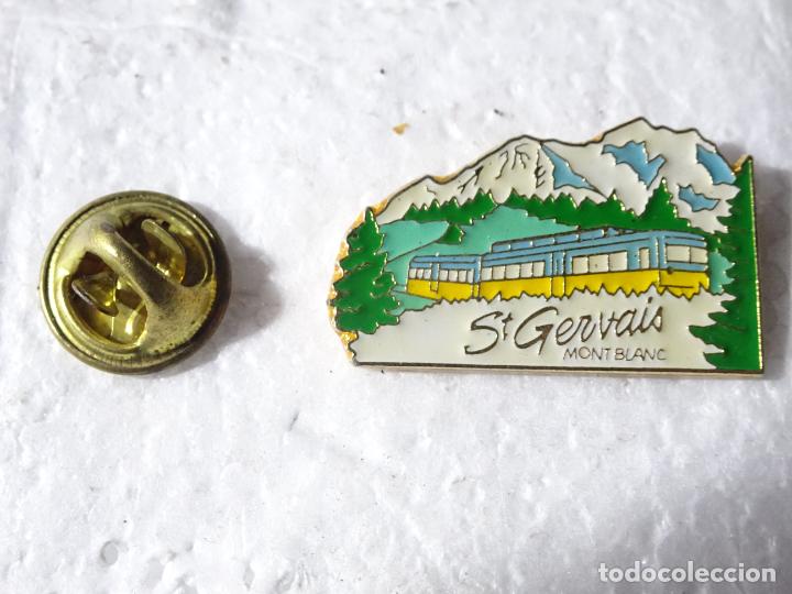Pins e Spille di collezione: PIN DE TRENES FERROCARRILES. FRANCIA. TREN ALPINO ST GERVAIS MONTBLANC