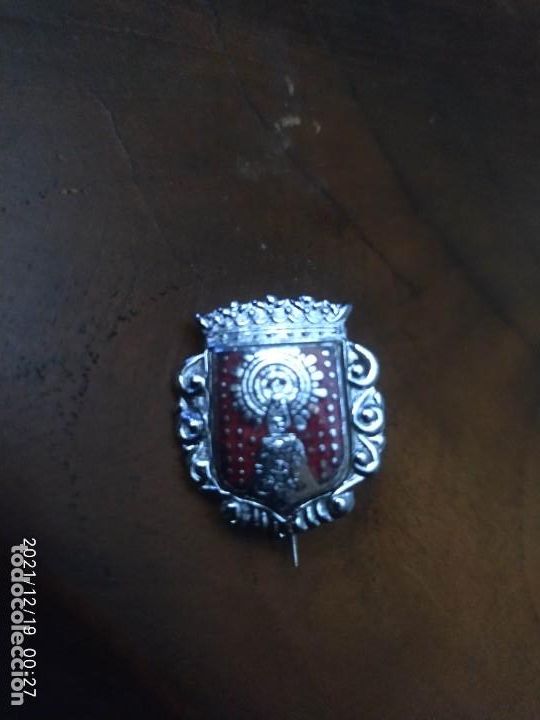 Pins de colecci&oacute;n: Pin tipo insignia aguja tipo imperdible Virgen del Pilar