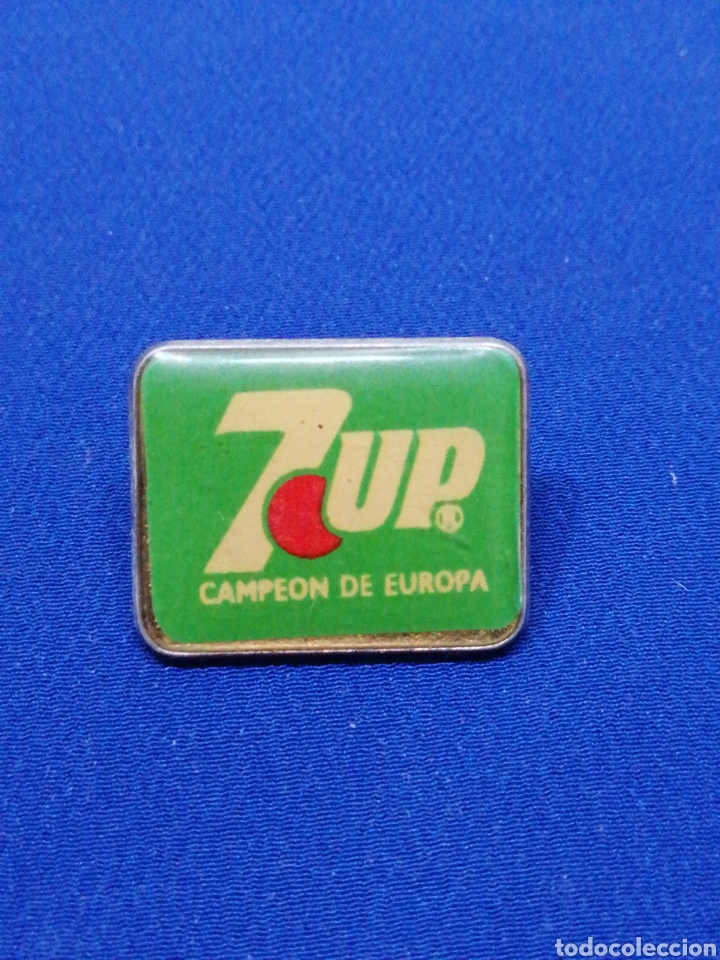 Sammlung von Pins: ZUP CAMPE&Oacute;N DE EUROPA PIN