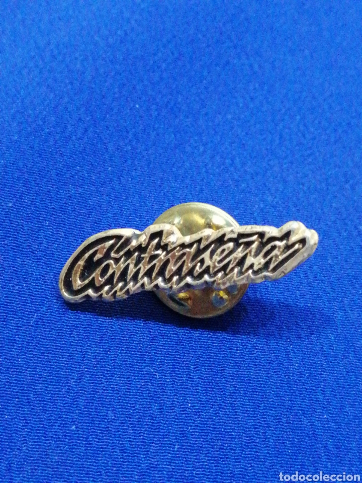 Sammlung von Pins: CONTRASE&Ntilde;A RECORDS PIN MUSICAL