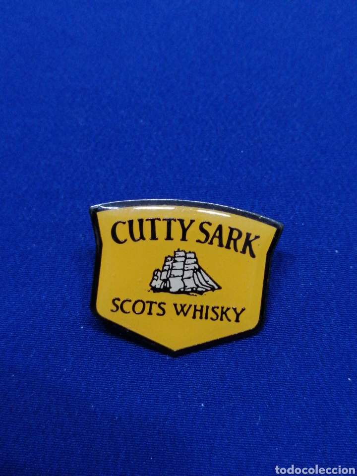 Pins de colecci&oacute;n: CUTTY SARK WHISKY PIN - Foto 1