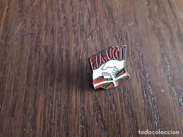 Pins de colecci&oacute;n: pin de pol&iacute;tica, F.I.A. U.G.T. Euskadi