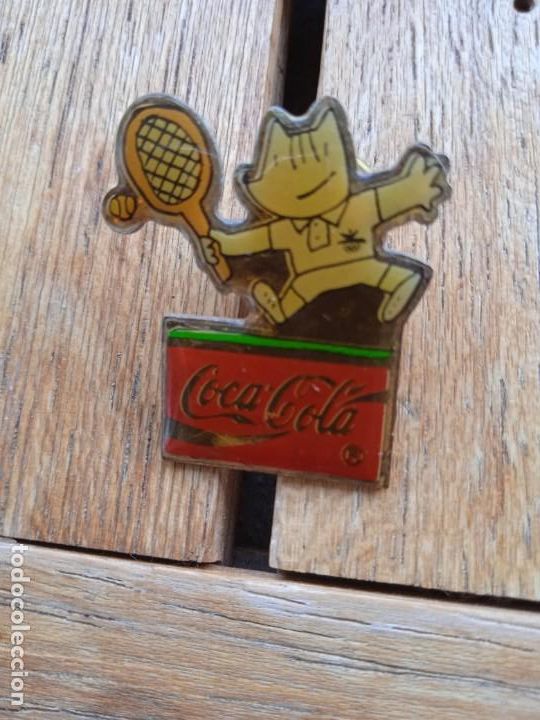 Pins de colecci&oacute;n: Pin del Coca Cola. Cobi Olimpiada Barcelona 92. Tenis