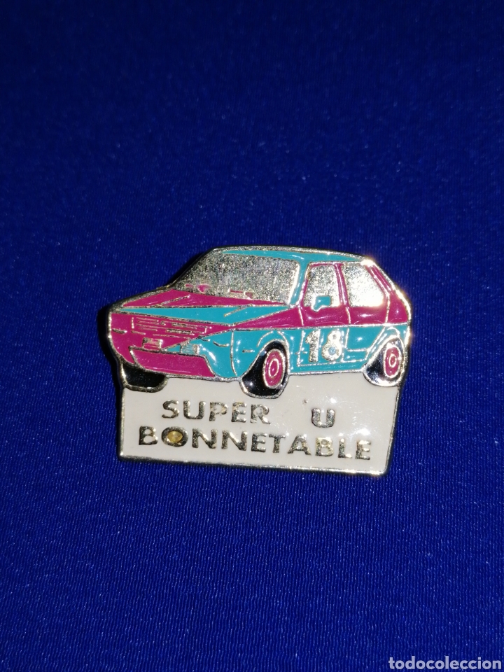 Pins de colecci&oacute;n: A SUPER U BONNETABLE PIN