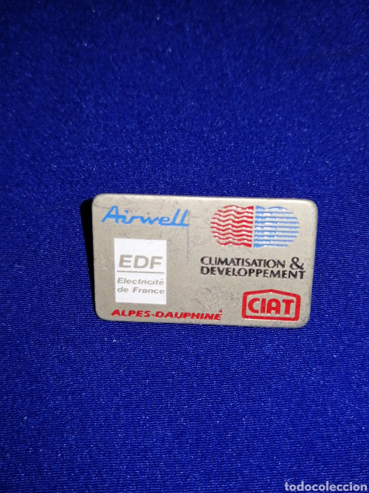 Pins e Spille di collezione: CLIMATISATION & DEVELOPEMENT PIN