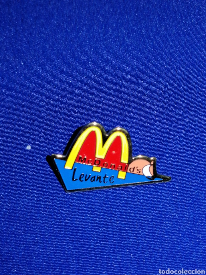 Collection pins: MCDONALD'S LEVANTE PIN