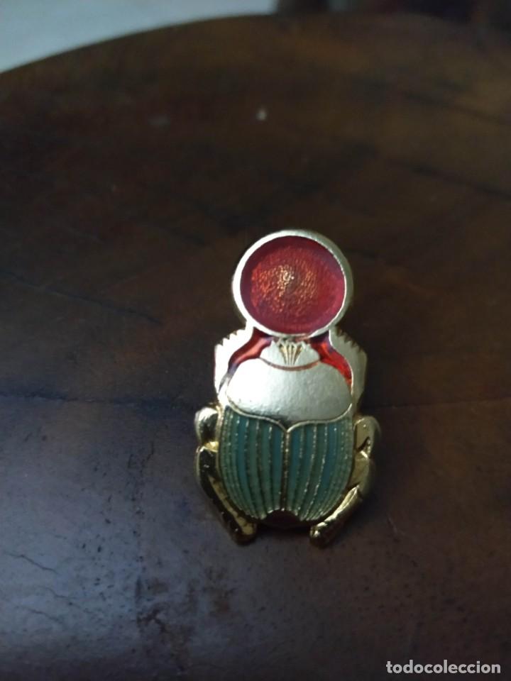 Collection pins: Badge pin escarabajo de la suerte Egipto