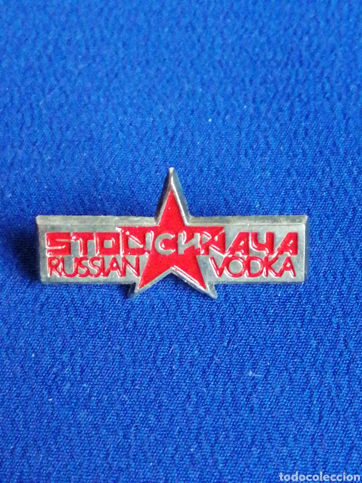 Pins de colecci&oacute;n: STOLICHNAYA VOZKA RUSSIAN PIN