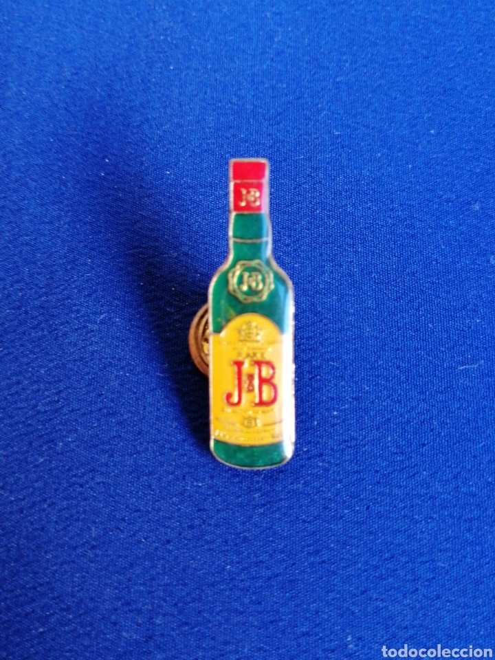Pins de colecci&oacute;n: J&B WHYSKY PIN